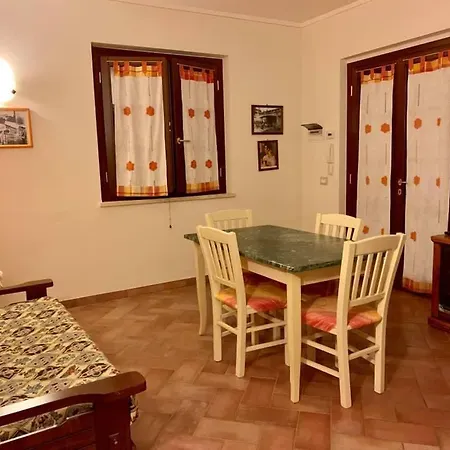 8380 L'oleandro 팜스테이 몬테메라노