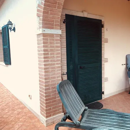 8380 L'oleandro * Montemerano