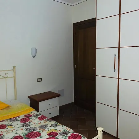 팜스테이 8380 L'oleandro 몬테메라노